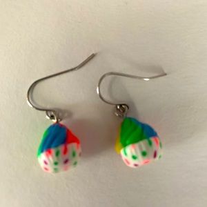 Cupcake Earrings!!!